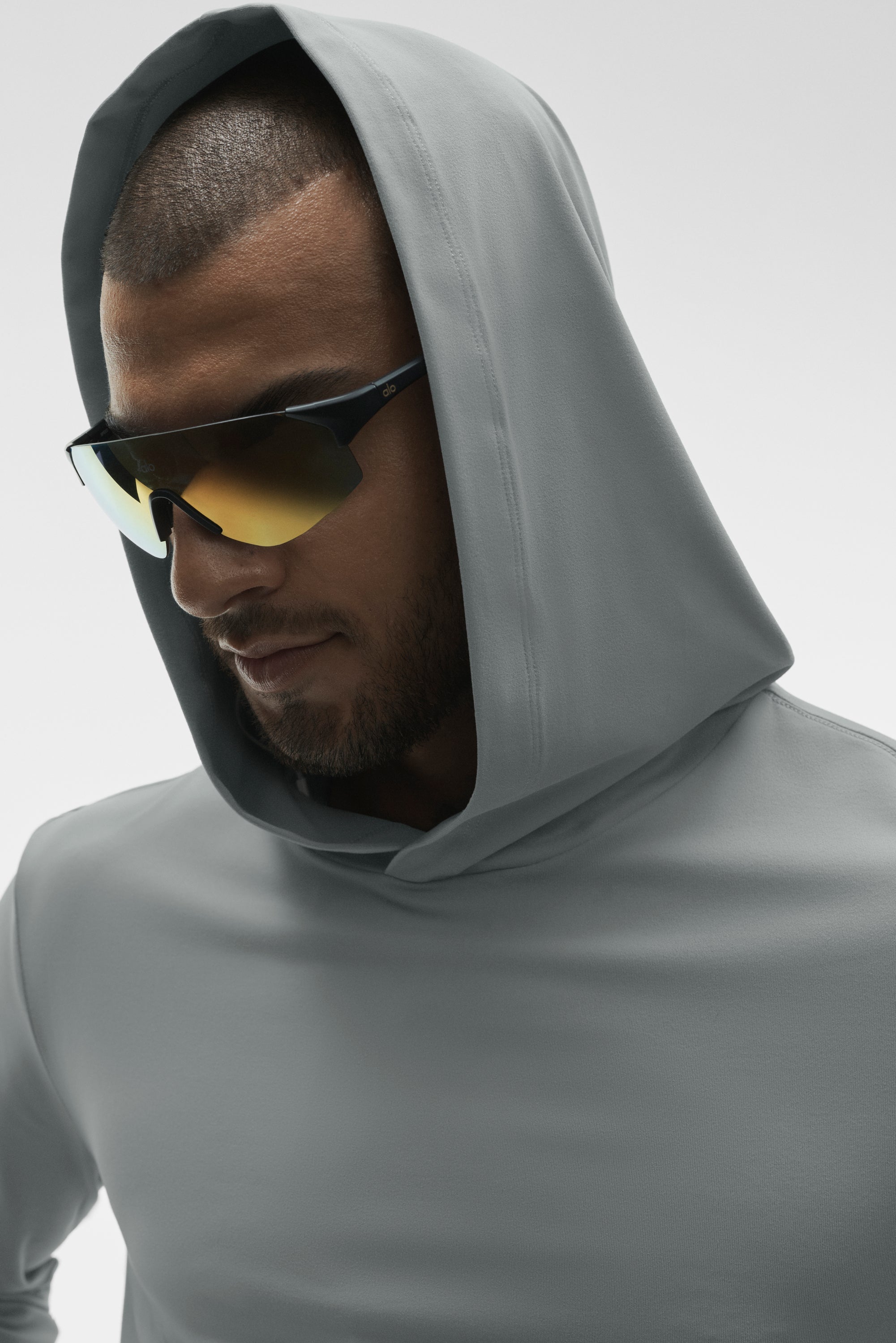 Alo Yoga Conquer Reform Long Sleeve With Hood - Monument