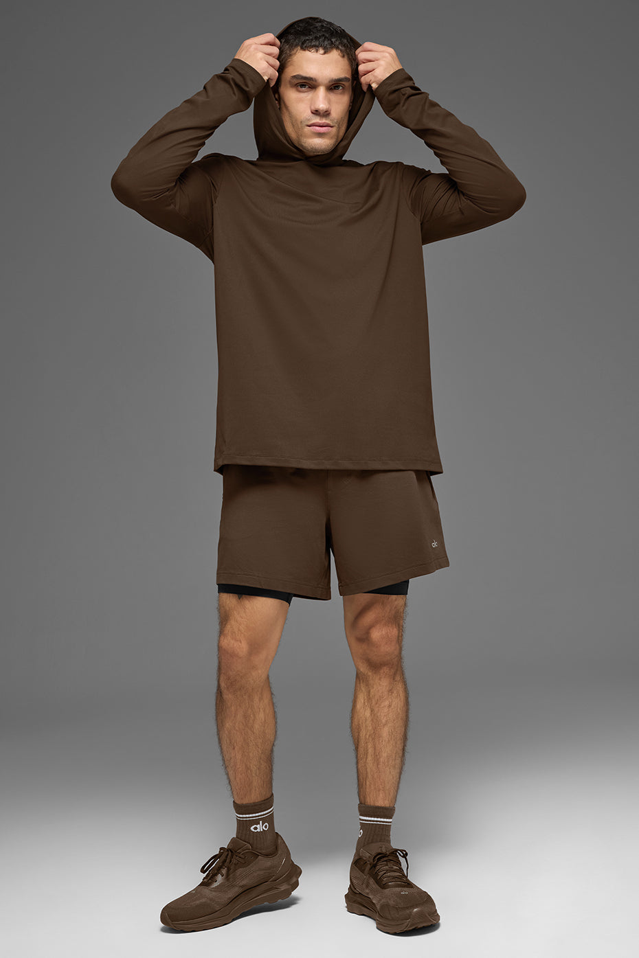 Alo Yoga Conquer Reform Long Sleeve With Hood - Espresso