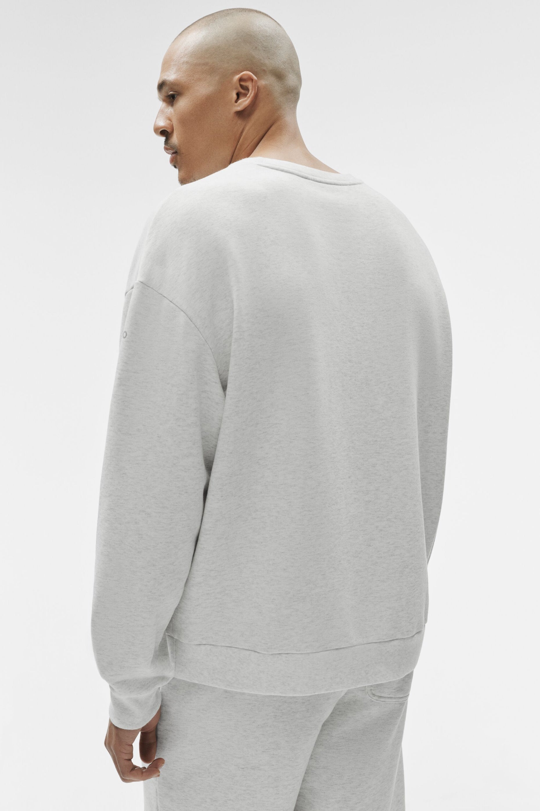 Alo Yoga Chill Crew Neck Pullover - White Heather