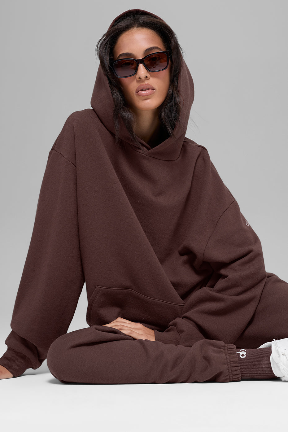 Alo Yoga Chill Hoodie - Brownstone