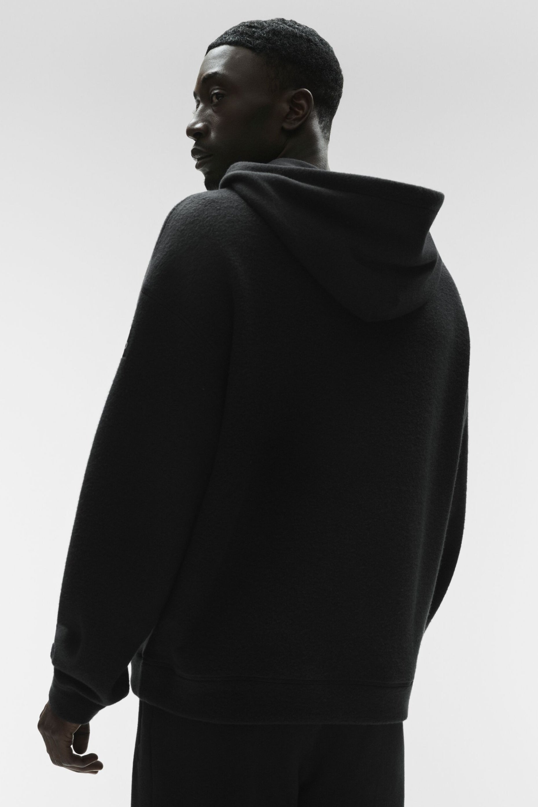 Alo Yoga Triumph Restore Hoodie - Black