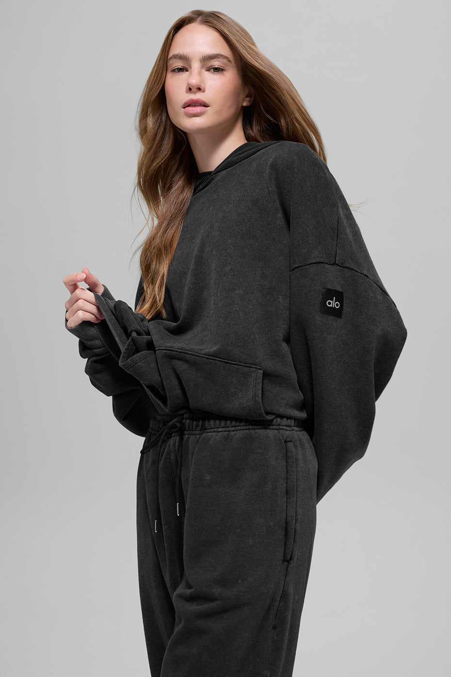Alo Yoga Chill Vintage Wash Hoodie - Black Wash