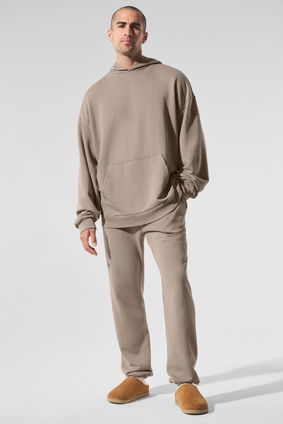 Alo Yoga Chill Vintage Wash Hoodie - Gravel Wash