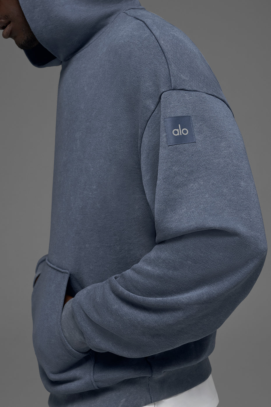 Alo Yoga Chill Vintage Wash Hoodie - Bluestone Wash