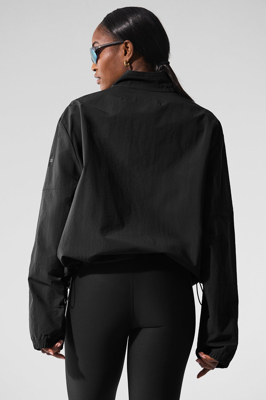 Alo Yoga Light Weight Takeaway Track Pullover - Black