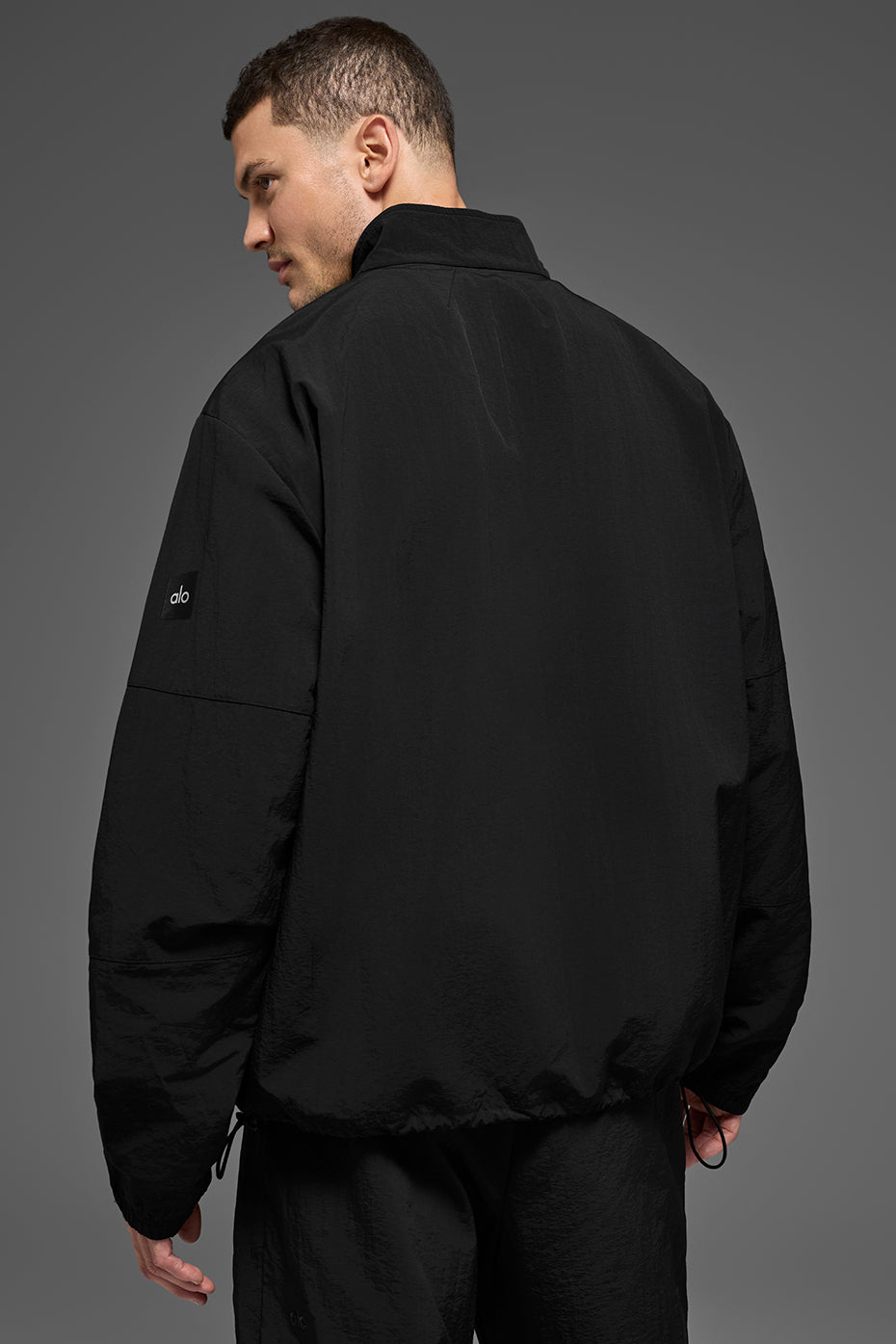 Alo Yoga Light Weight Takeaway Track Pullover - Black