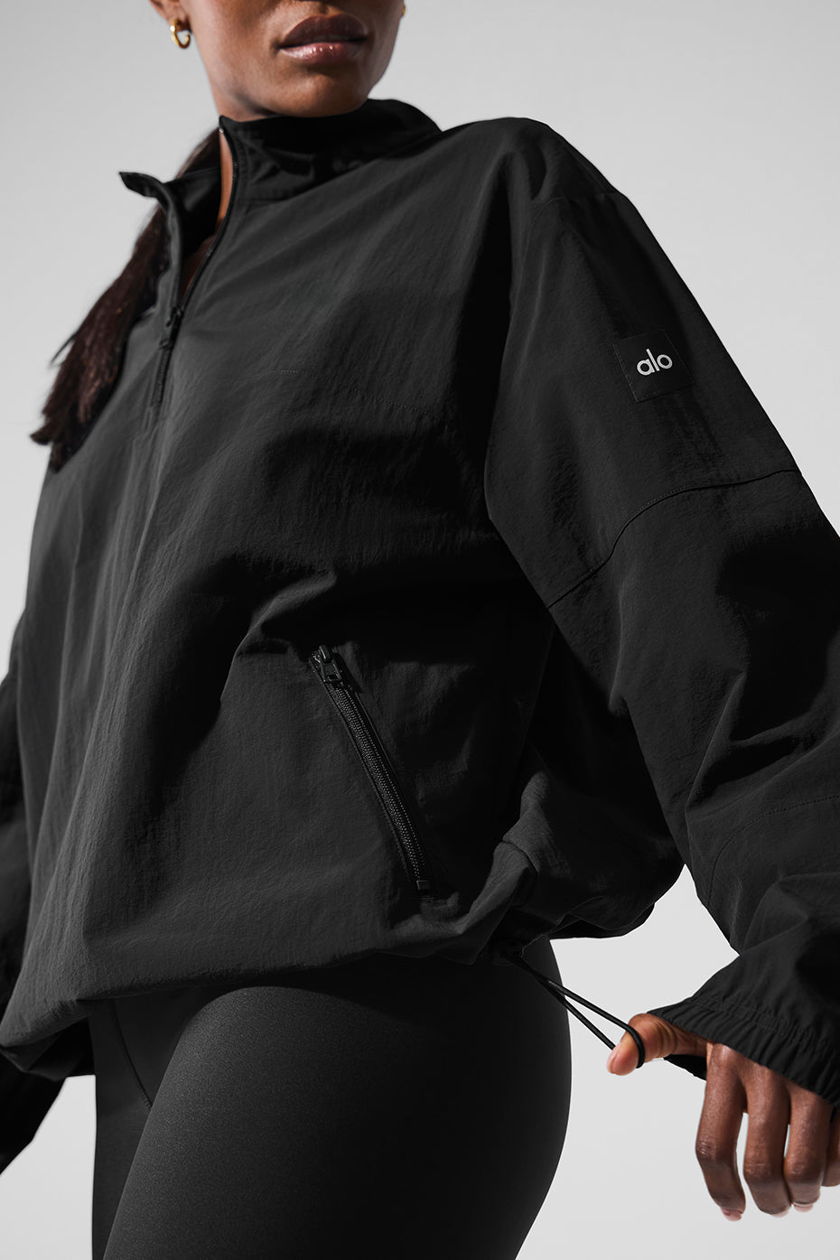 Alo Yoga Light Weight Takeaway Track Pullover - Black