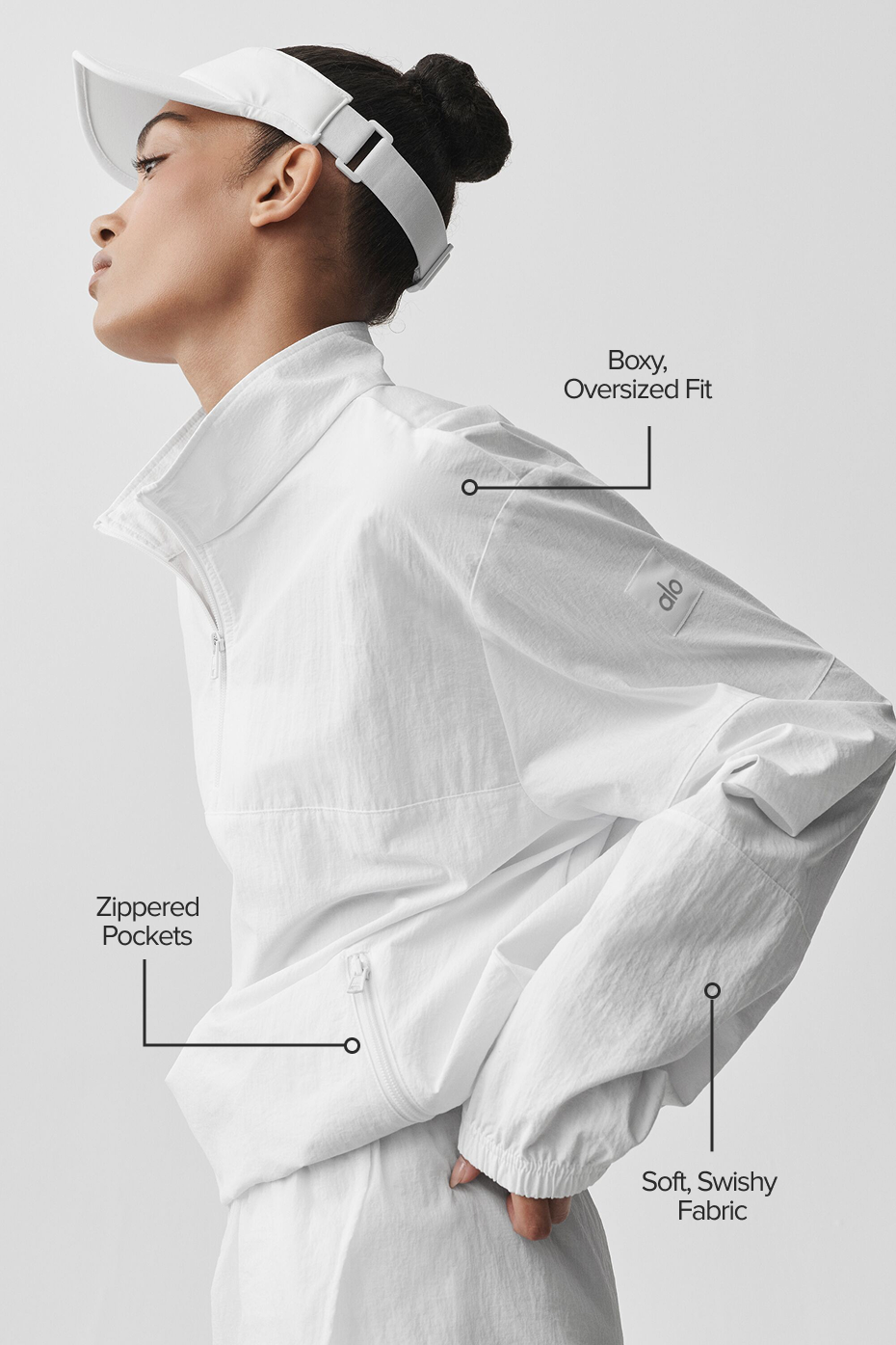 Alo Yoga Light Weight Takeaway Track Pullover - White