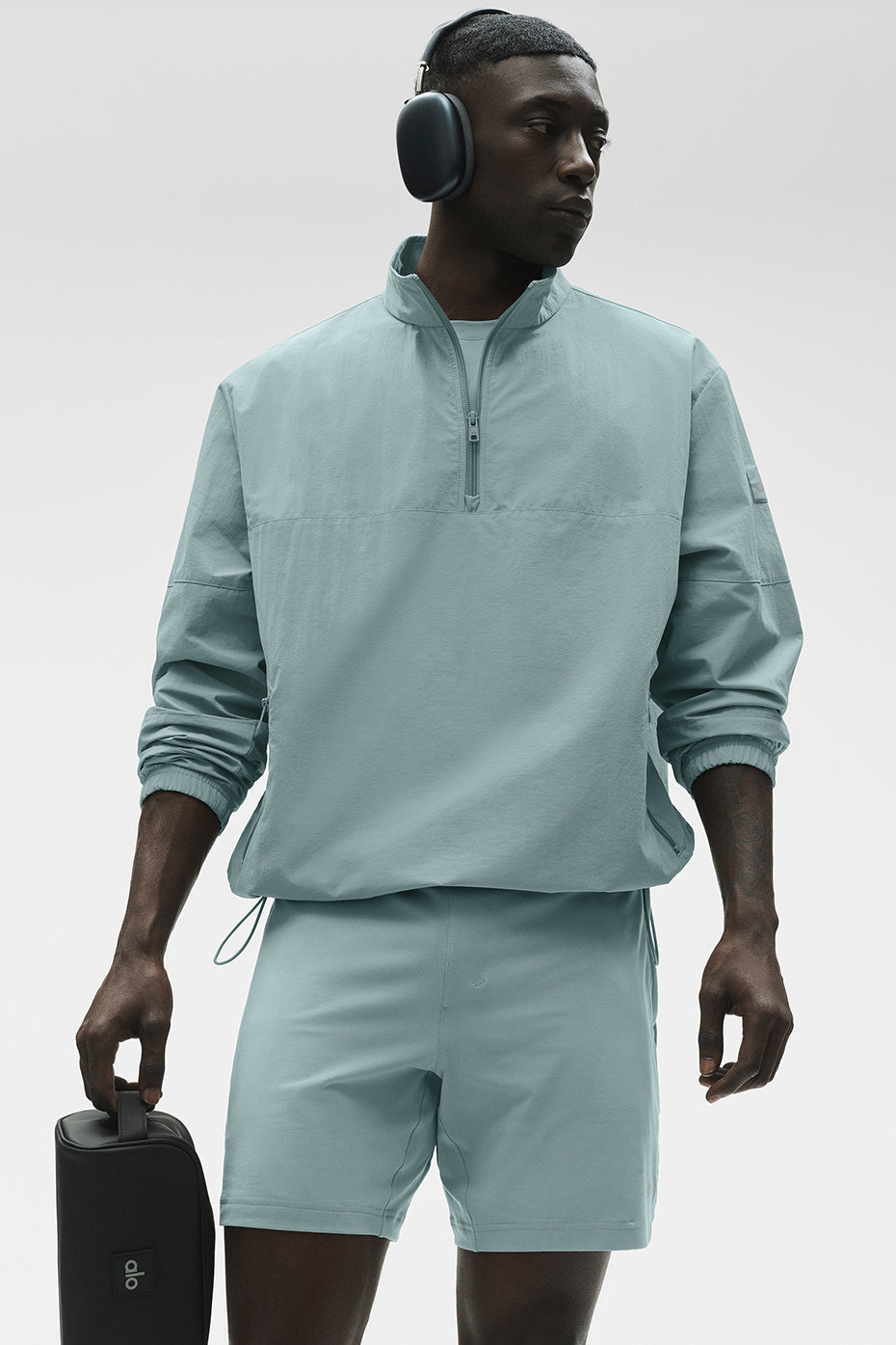 Alo Yoga Light Weight Takeaway Track Pullover - Desert Sage