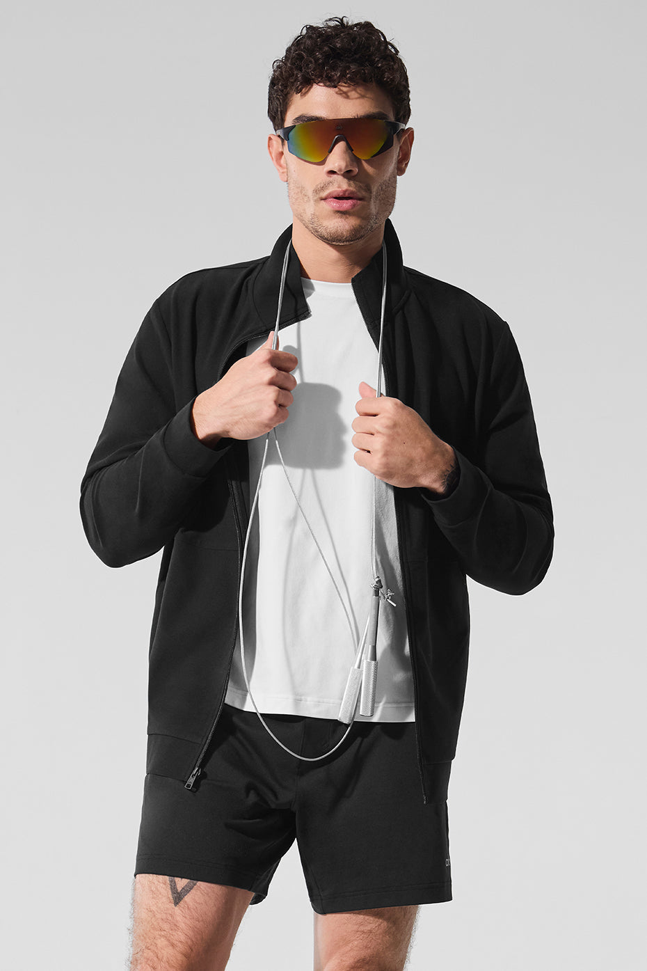 Alo Yoga Conquer Max Mock Neck Full Zip - Black