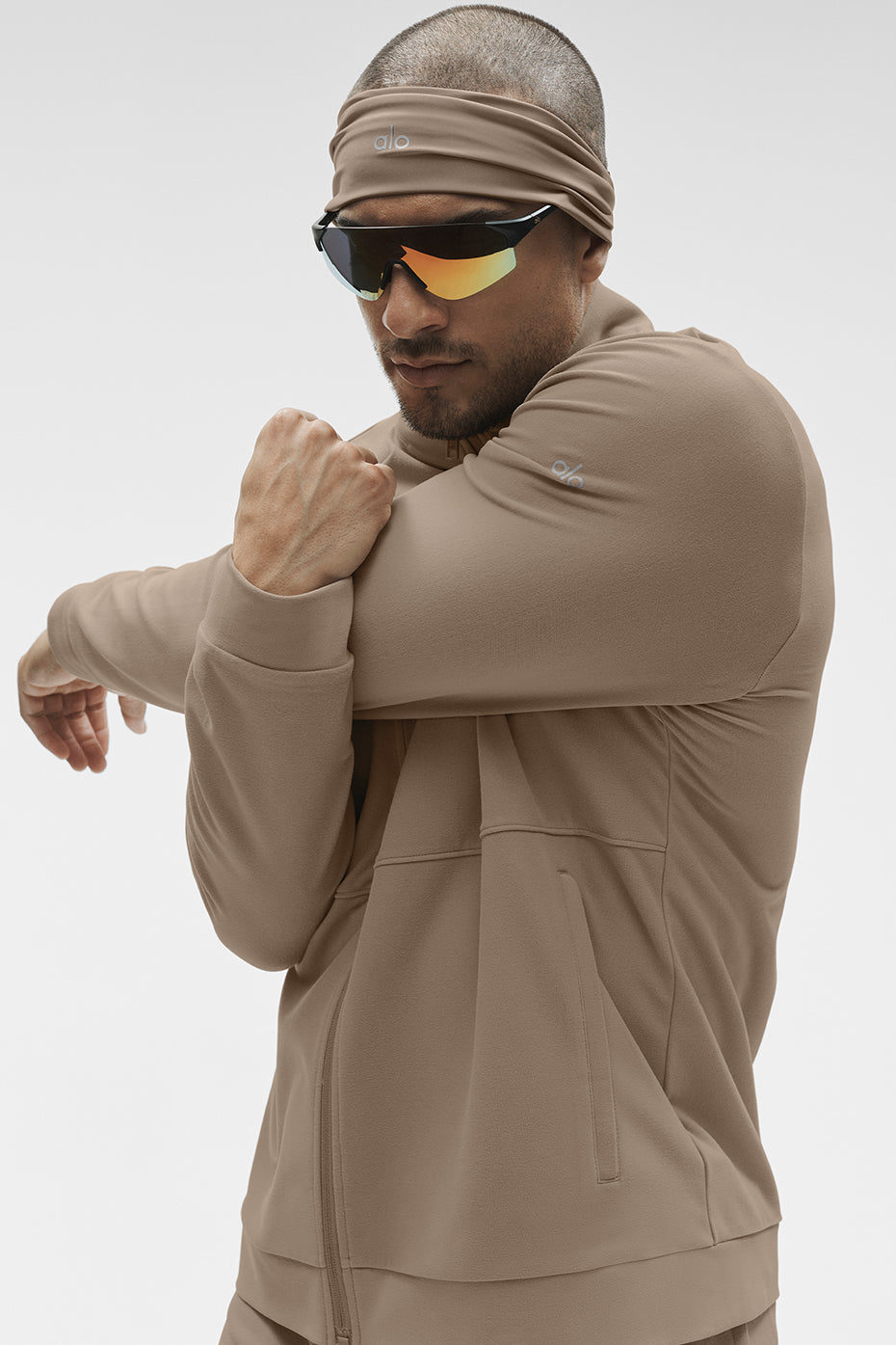 Alo Yoga Conquer Max Mock Neck Full Zip - Gravel