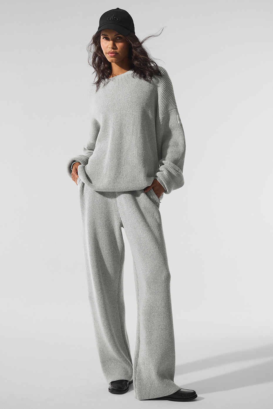 Alo Yoga Domain Rib Knit Crew Sweater - Athletic Heather Grey