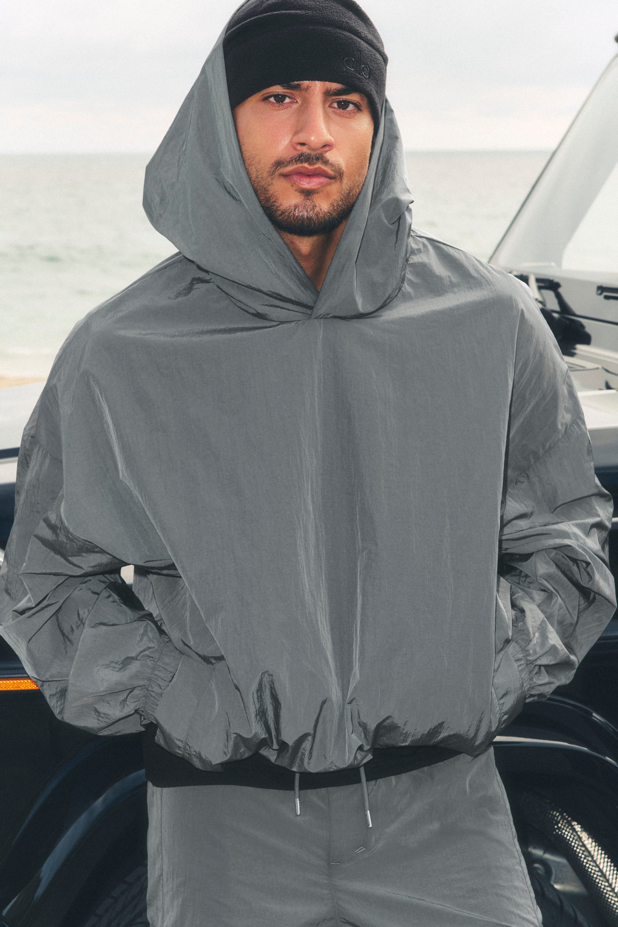 Alo Yoga Axis Hooded Pullover - Monument