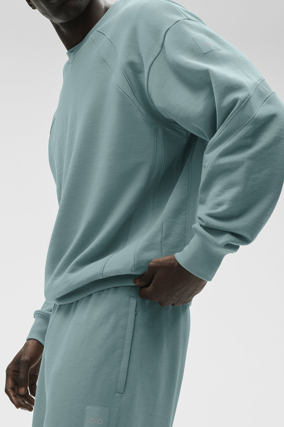Alo Yoga Field Crew Neck Sweatshirt - Desert Sage