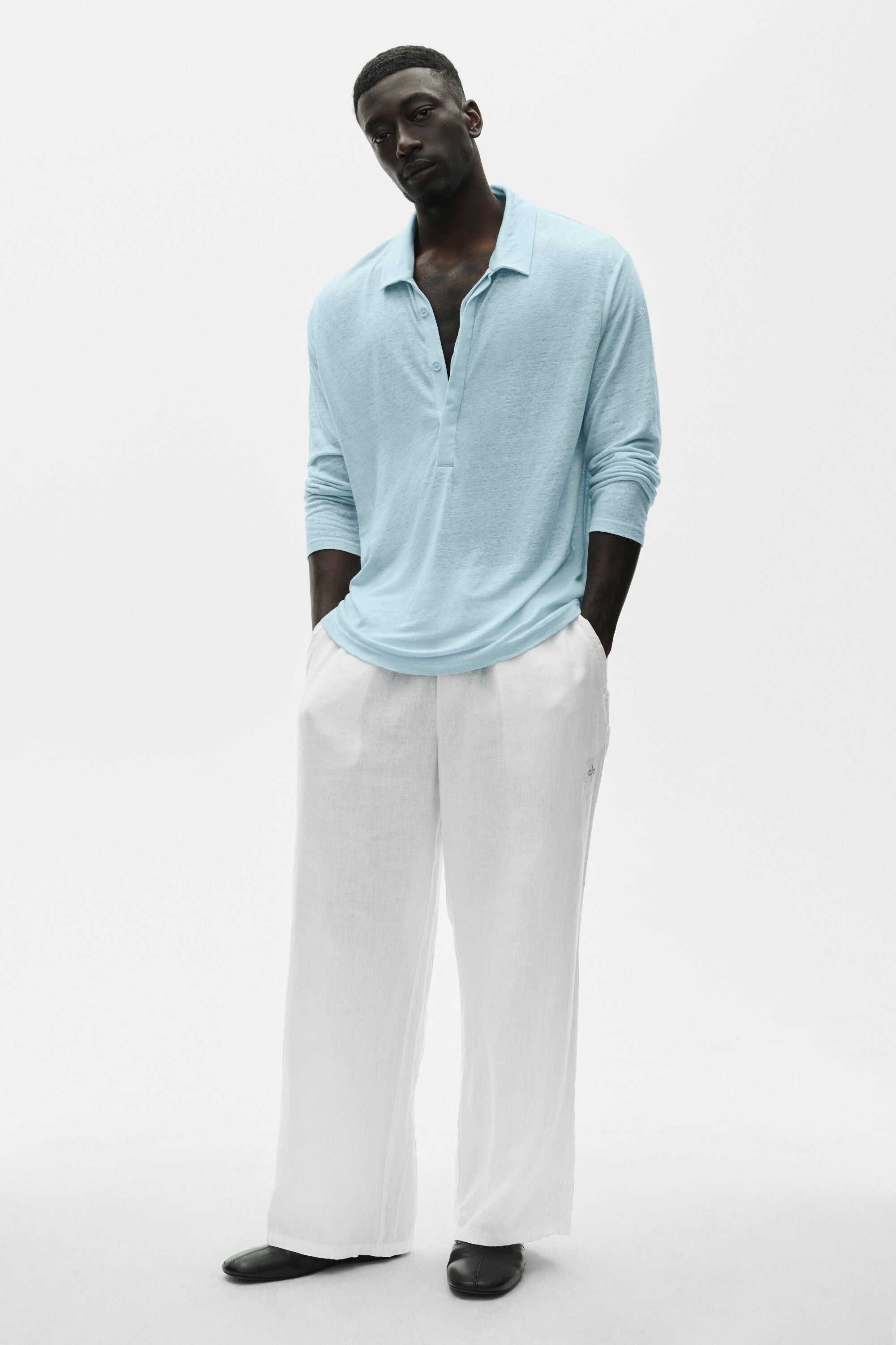 Alo Yoga Linen Jersey Coastal Long Sleeve Pullover - Seaside Blue