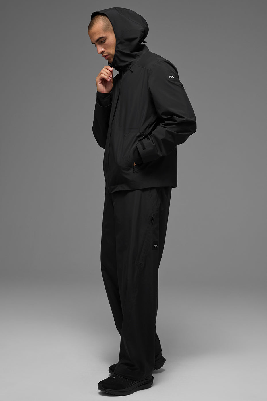 Alo Yoga Alpha Shell Jacket - Black
