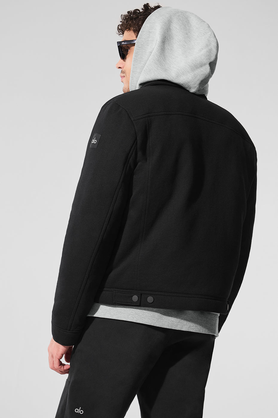 Alo Yoga Ease Trucker Jacket - Black