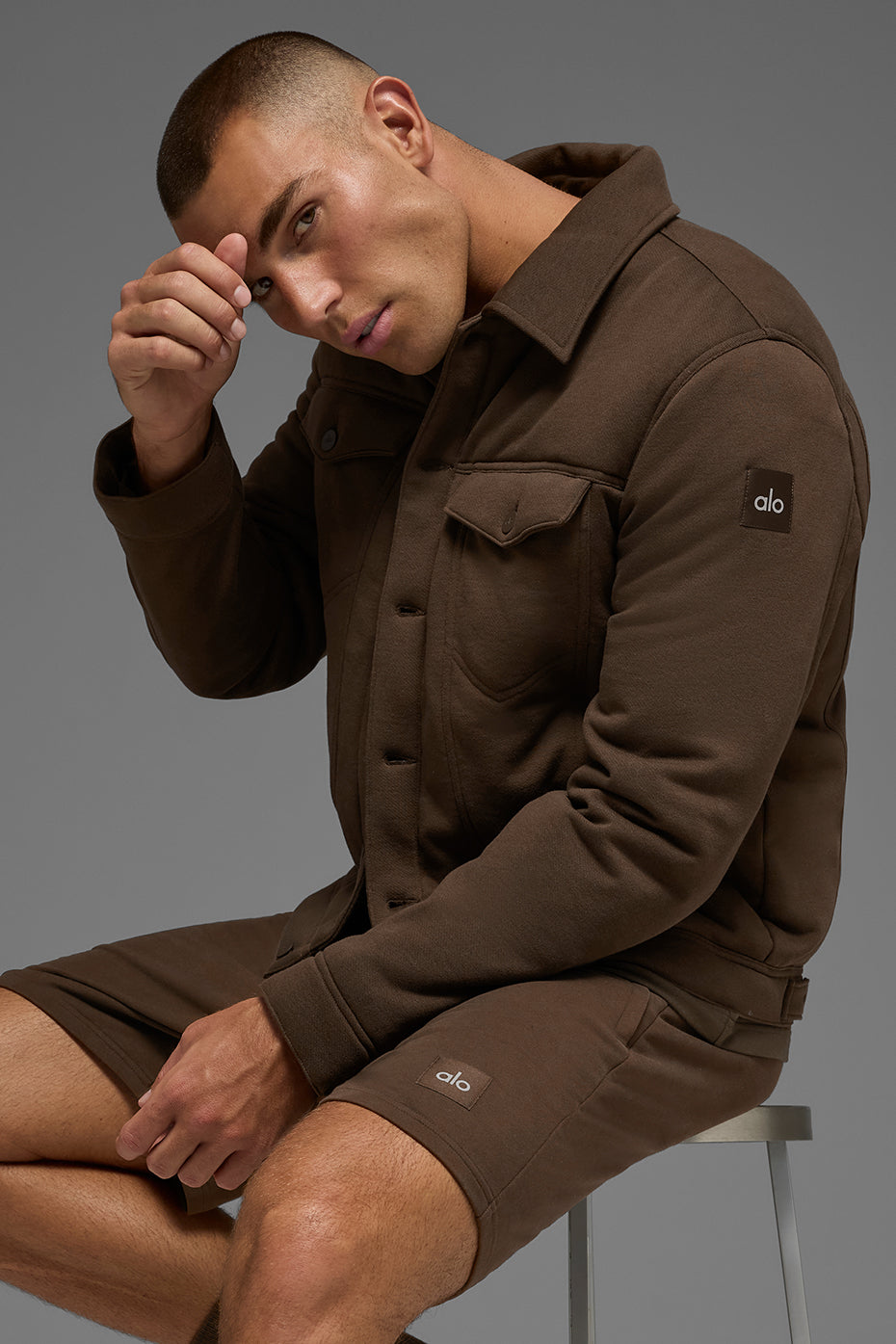 Alo Yoga Ease Trucker Jacket - Espresso