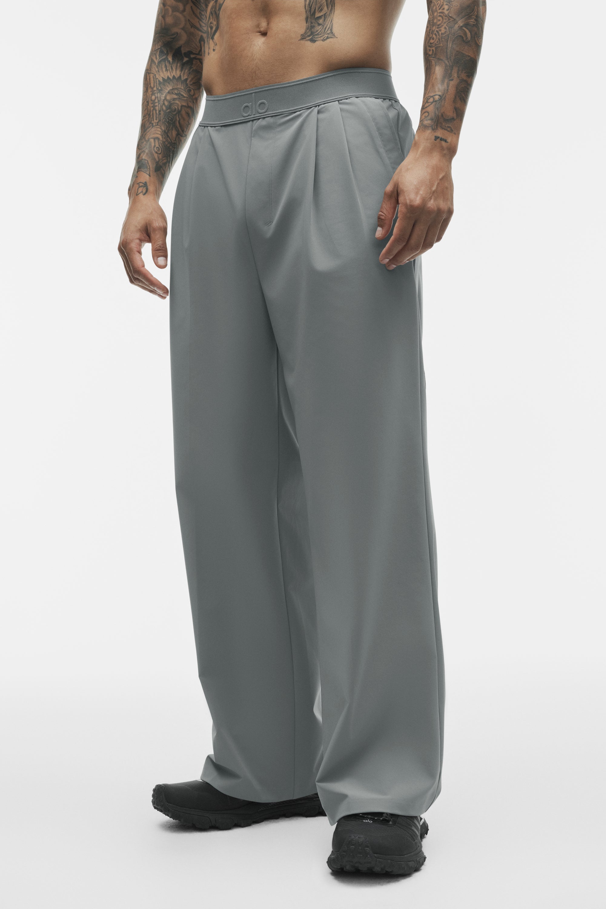 Alo Yoga Suited Trouser - Monument