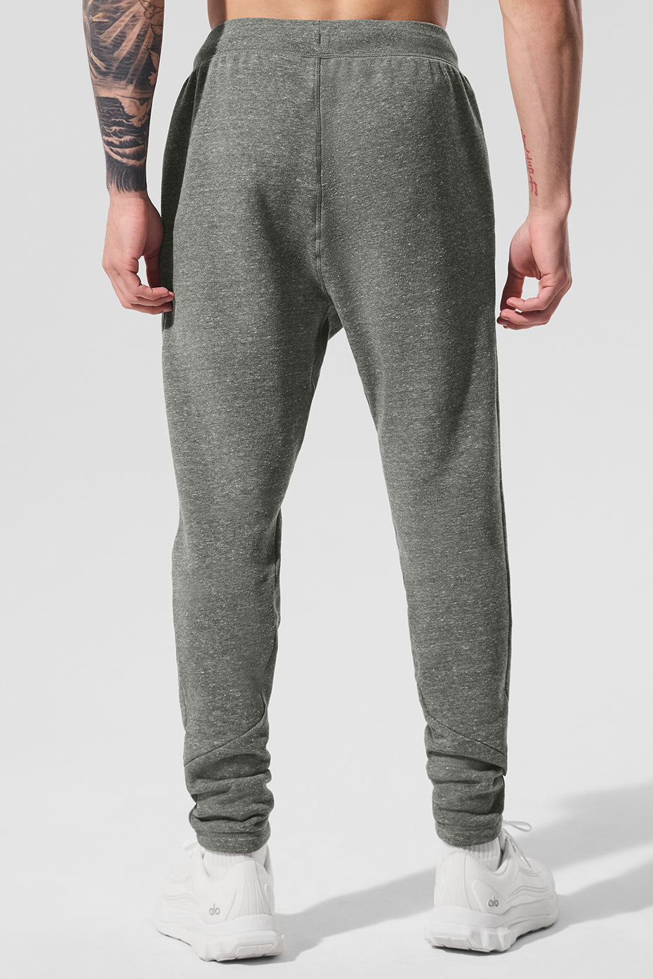 Alo Yoga The Triumph Sweatpant - Grey Triblend