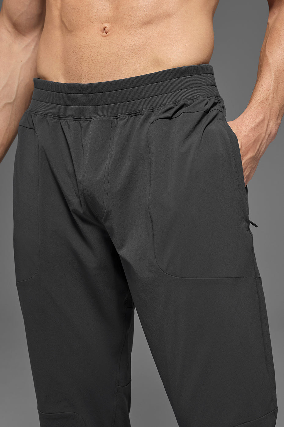 Alo Yoga Co-Op Pant (Regular) - Anthracite