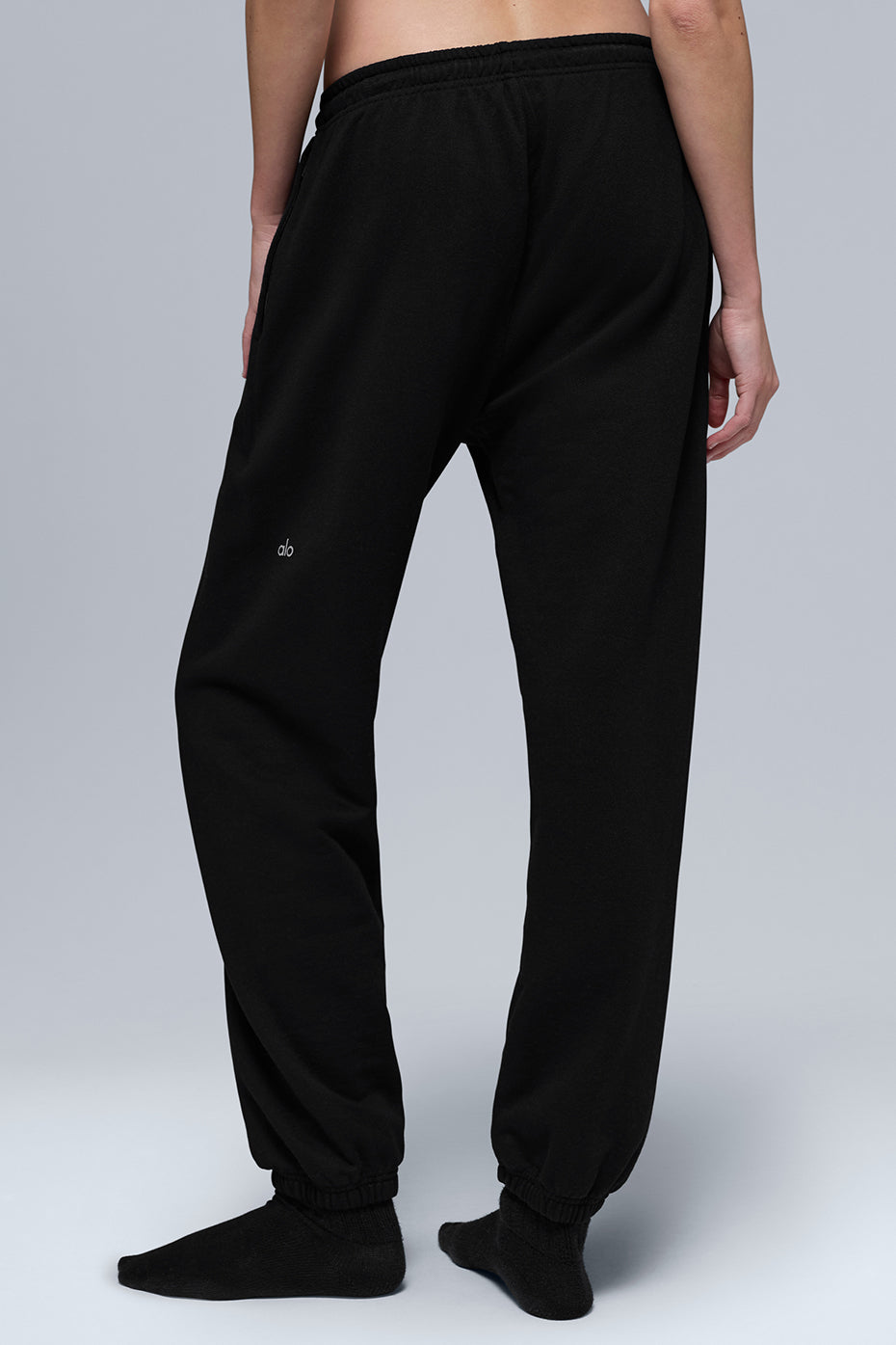Alo Yoga Chill Sweatpant - Black