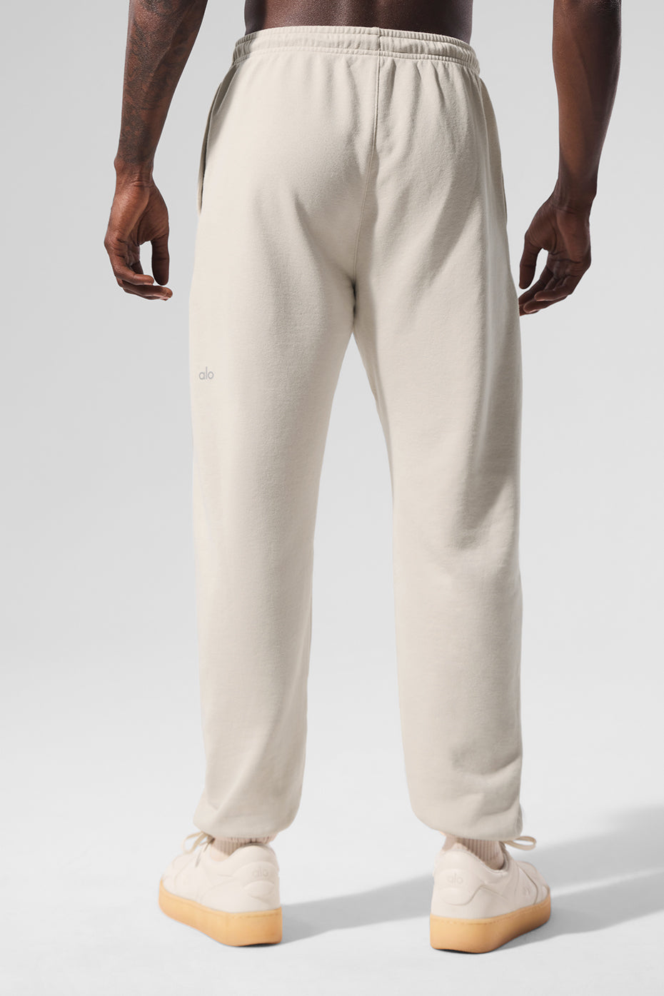 Alo Yoga Chill Sweatpant - Bone