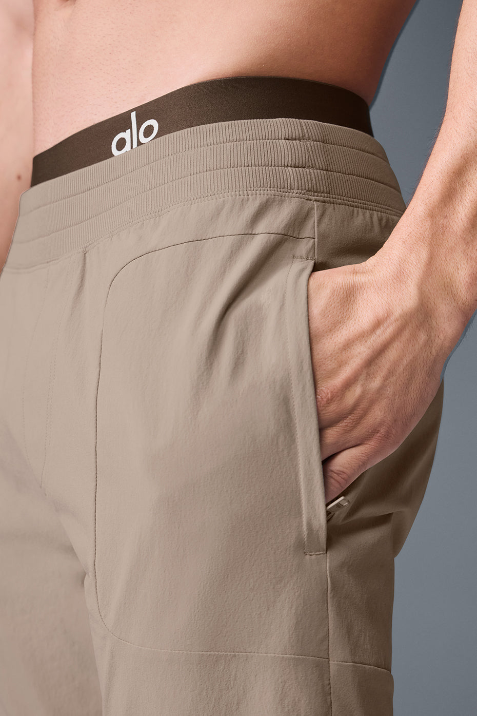 Alo Yoga Co-Op Pant - Gravel