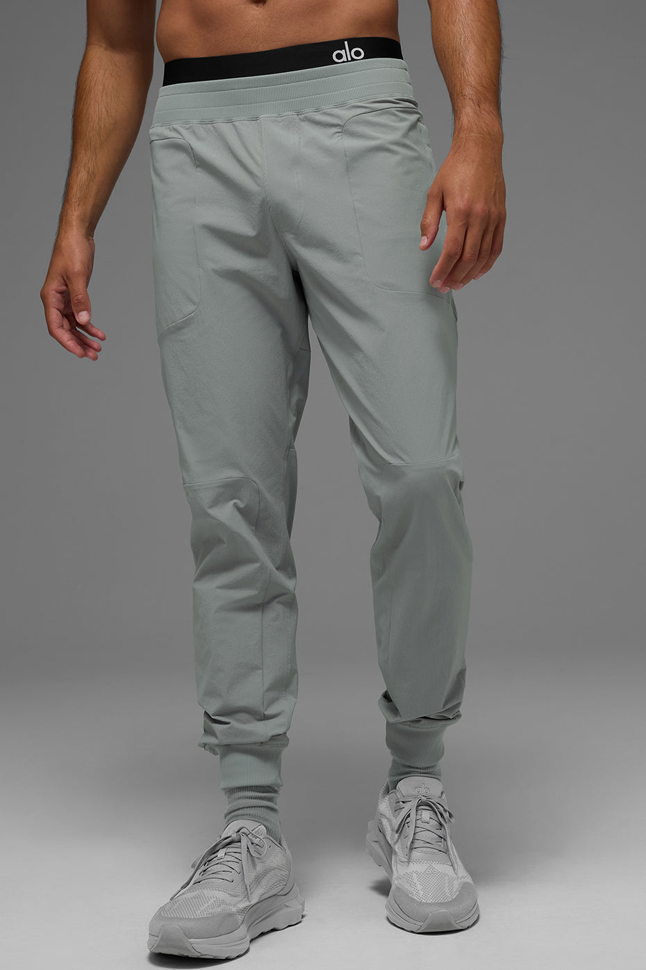 Alo Yoga Co-Op Pant (Long) - Lunar Grey