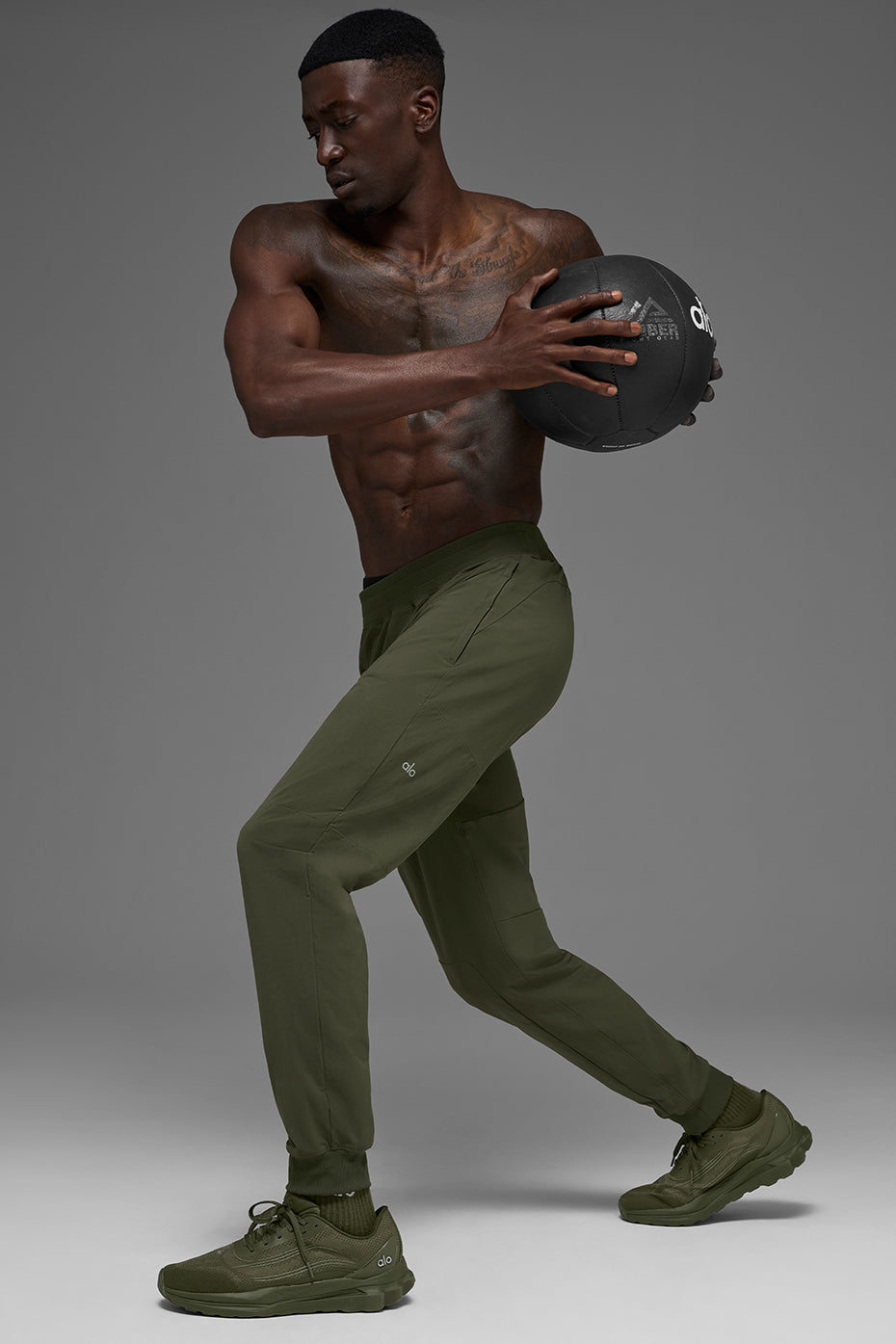 Alo Yoga Co-Op Pant - Green Olive