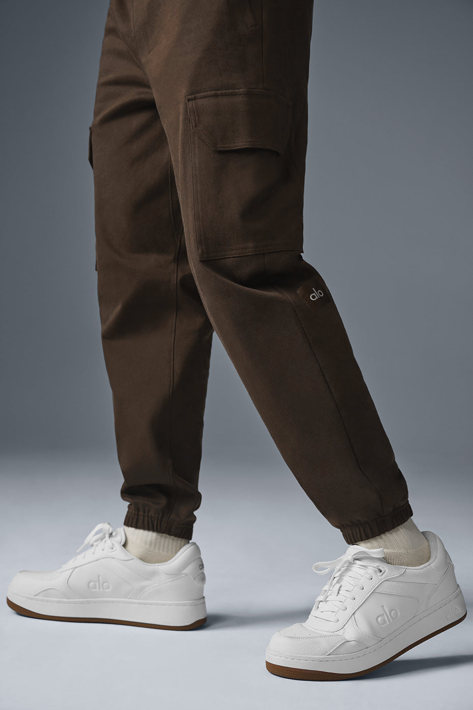 Alo Yoga Edition Sueded Jogger - Espresso