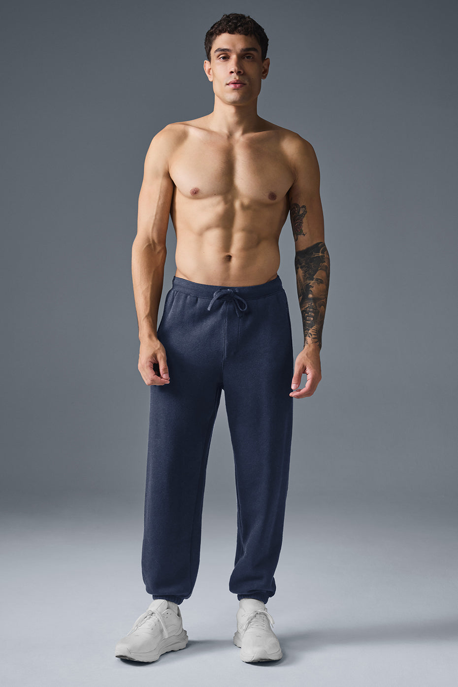 Alo Yoga Triumph Restore Sweatpant - Navy