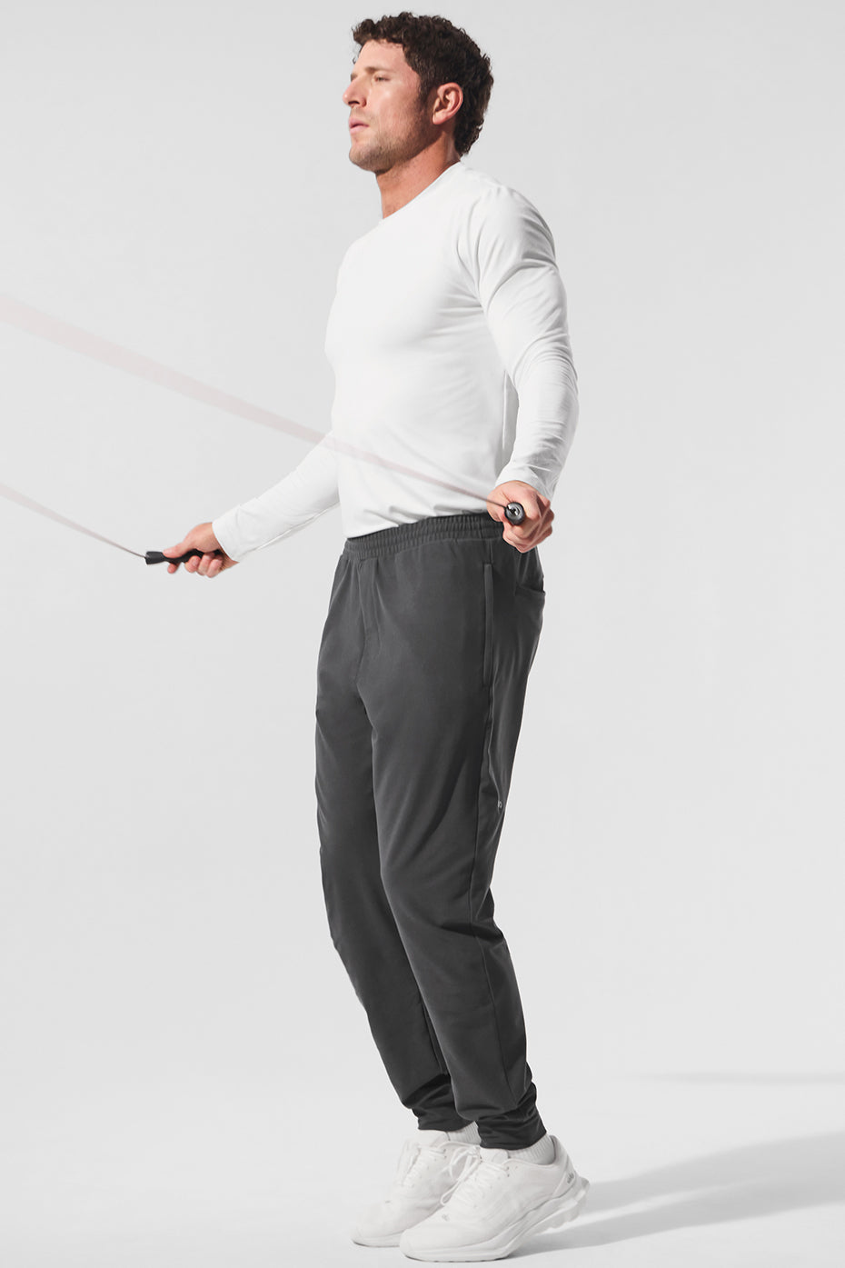 Alo Yoga Conquer Max Performance Jogger - Anthracite