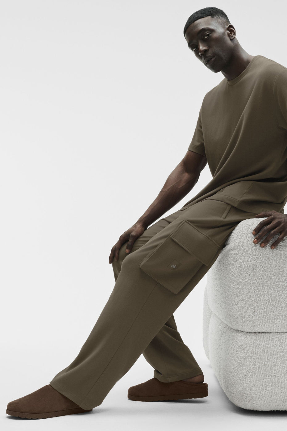 Alo Yoga Double Take Cargo Pant - Olive Tree