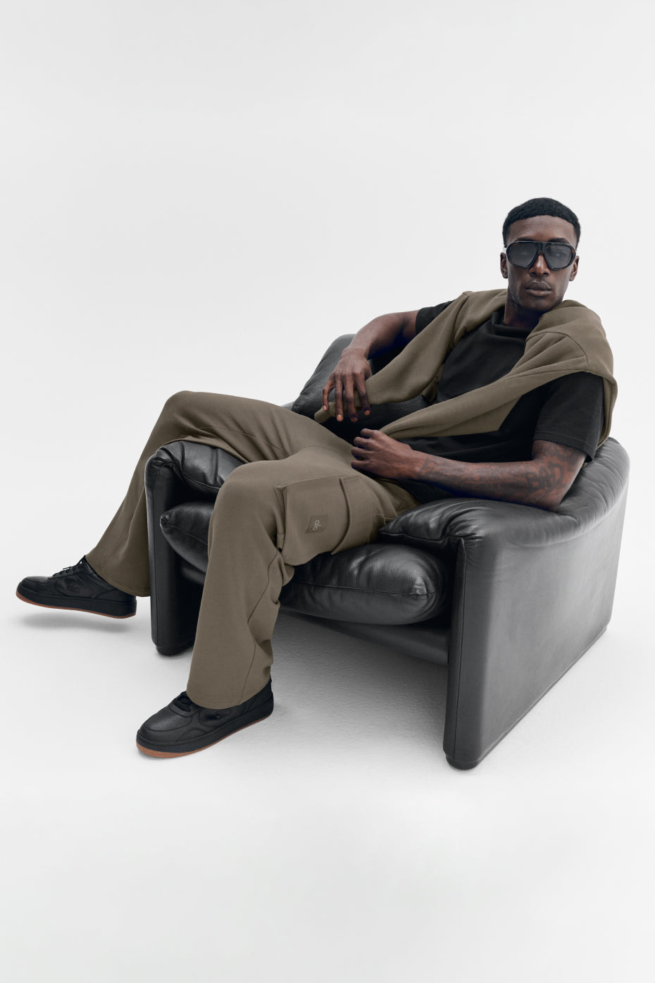 Alo Yoga Double Take Cargo Pant - Olive Tree
