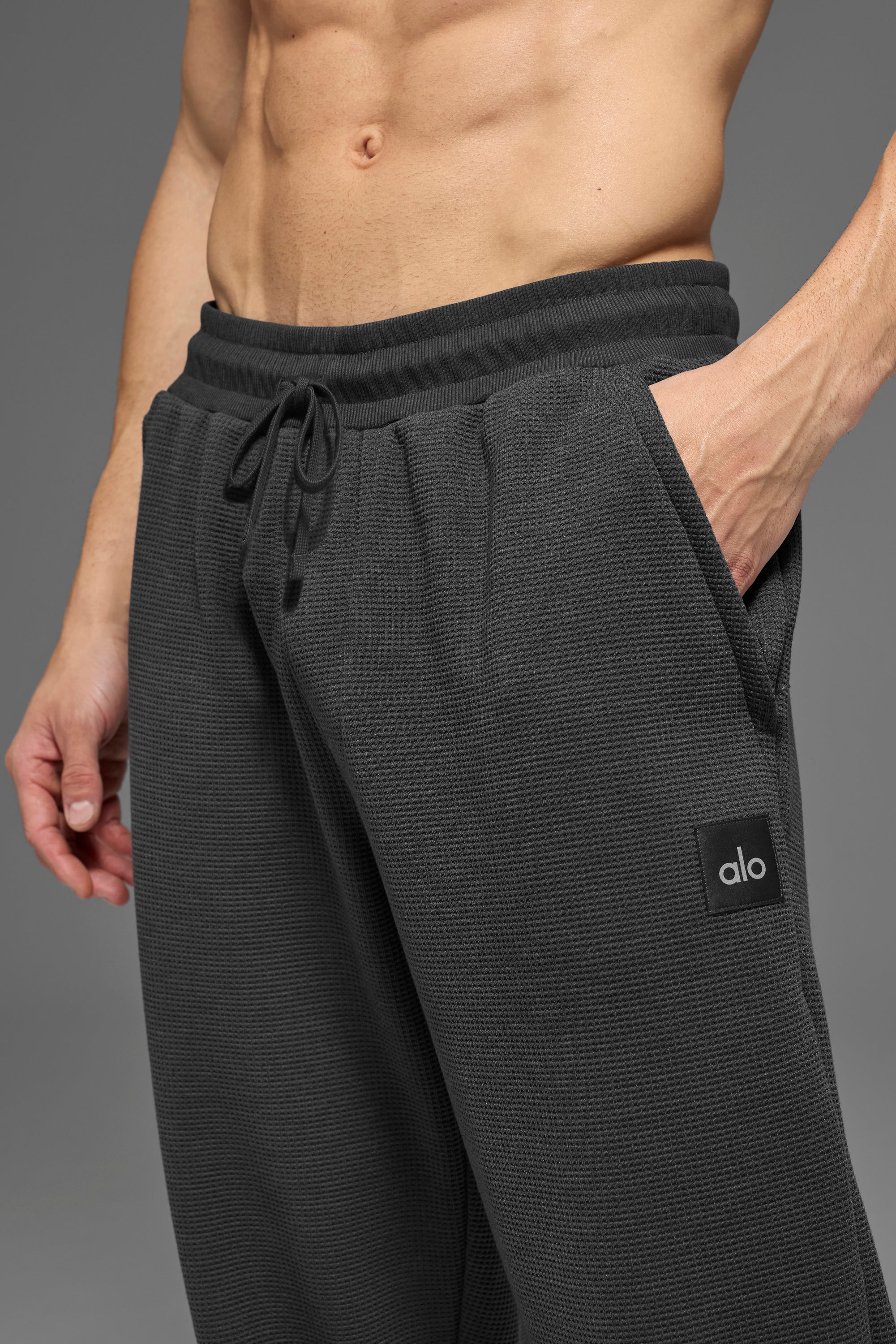 Alo Yoga Waffle Lounge Jogger - Anthracite
