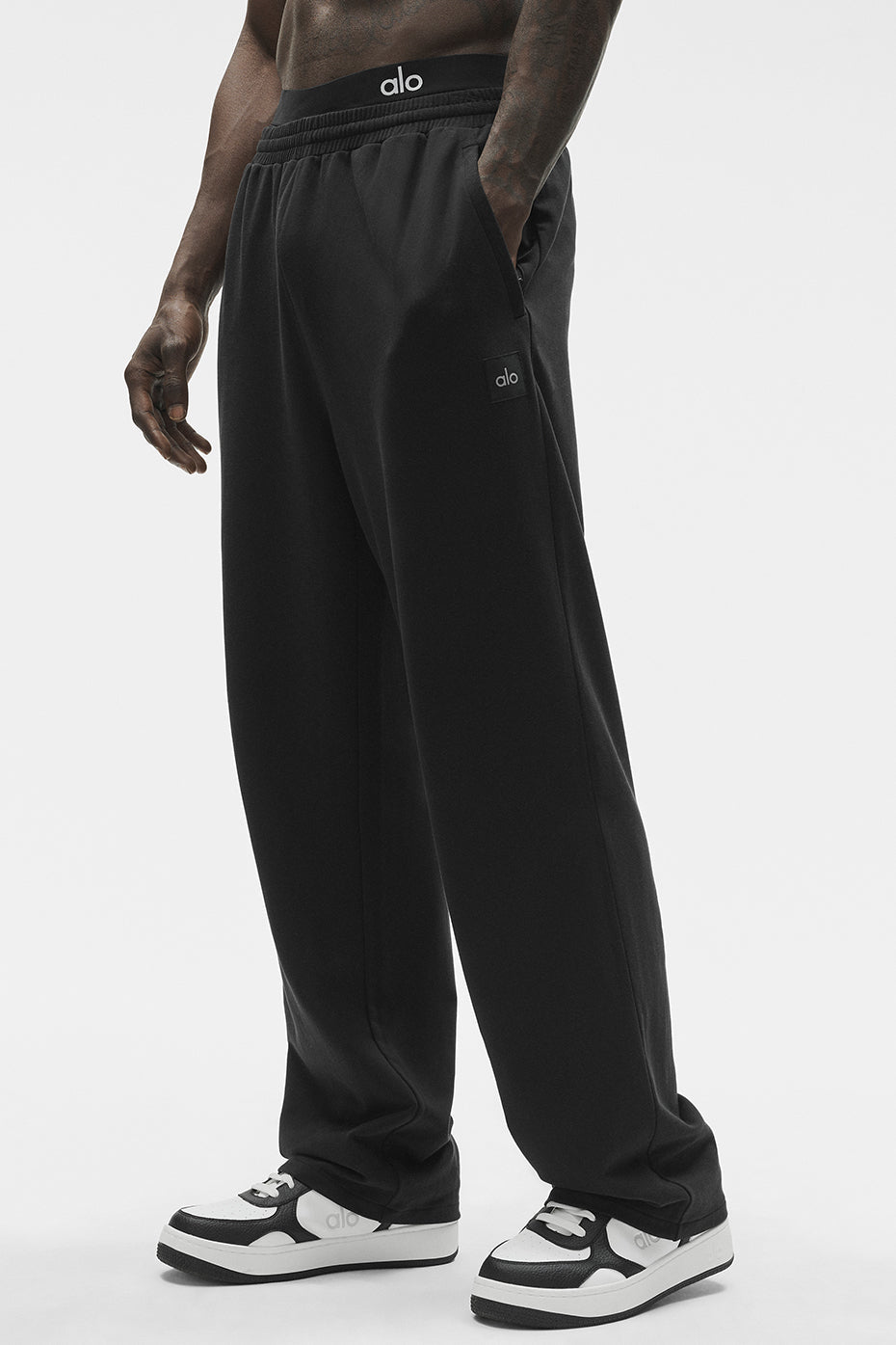 Alo Yoga Double Take Straight Leg Pant - Black