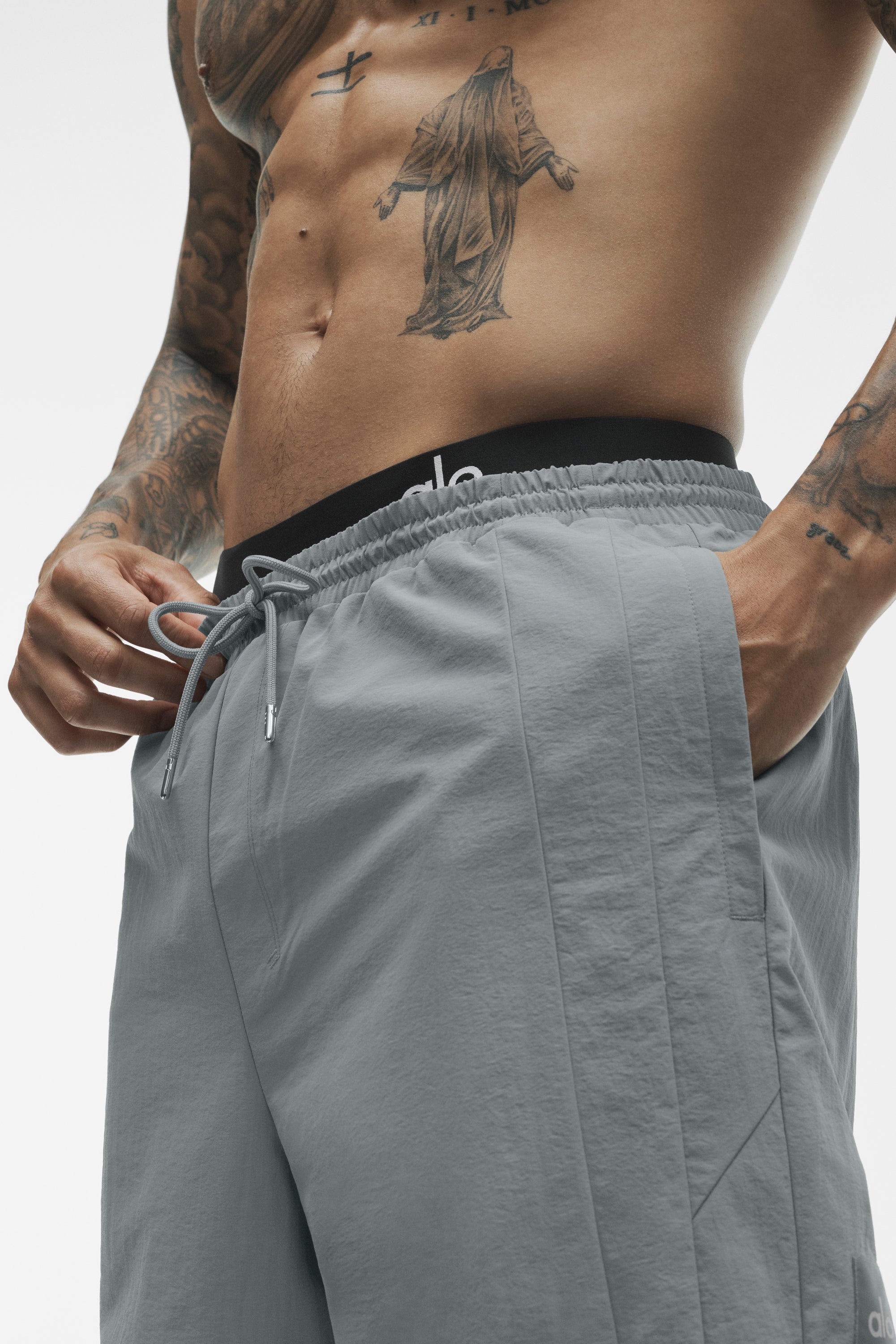 Alo Yoga Takeaway Track Straight Leg Pant - Monument