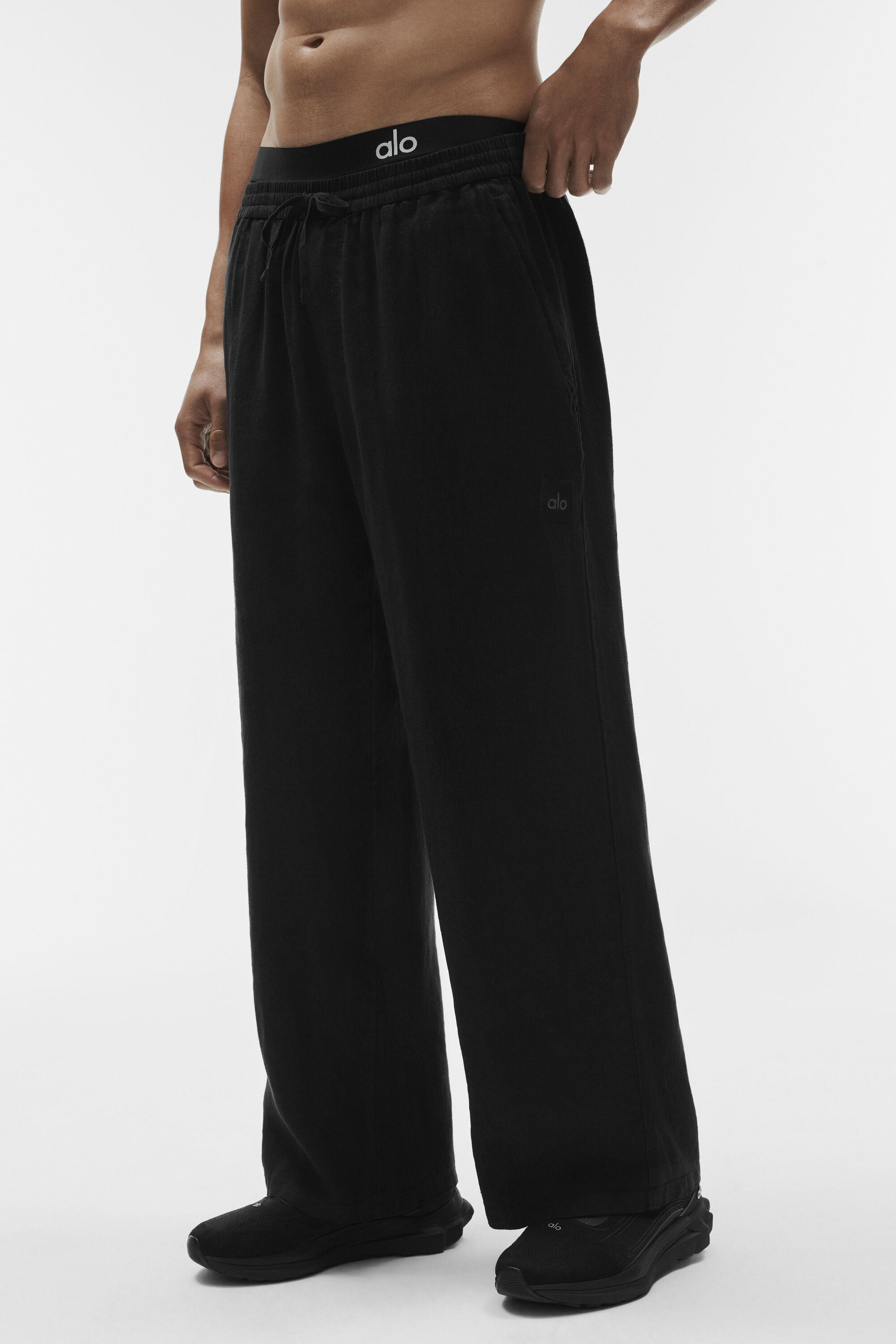Alo Yoga Linen Days Straight Leg Pant - Black