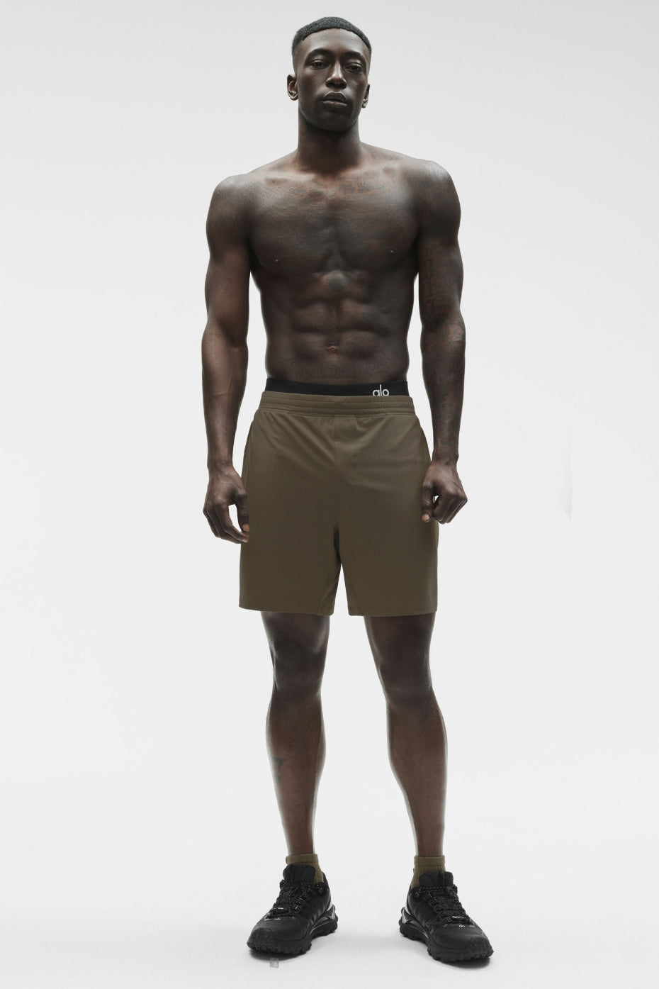 Alo Yoga 7" Conquer React Performance Short - Olive Tree