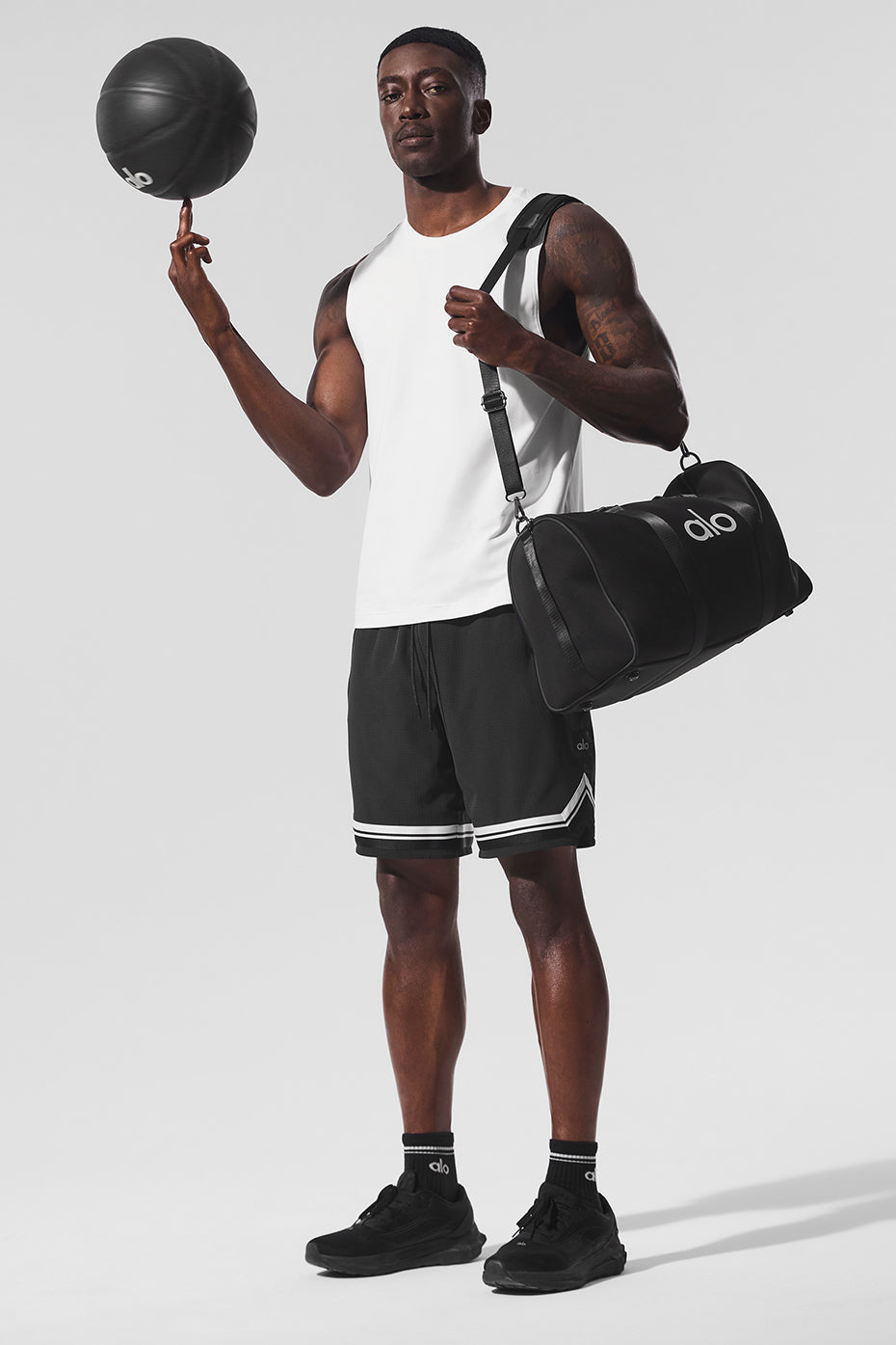 Alo Yoga 9" Traction Arena Short - Black