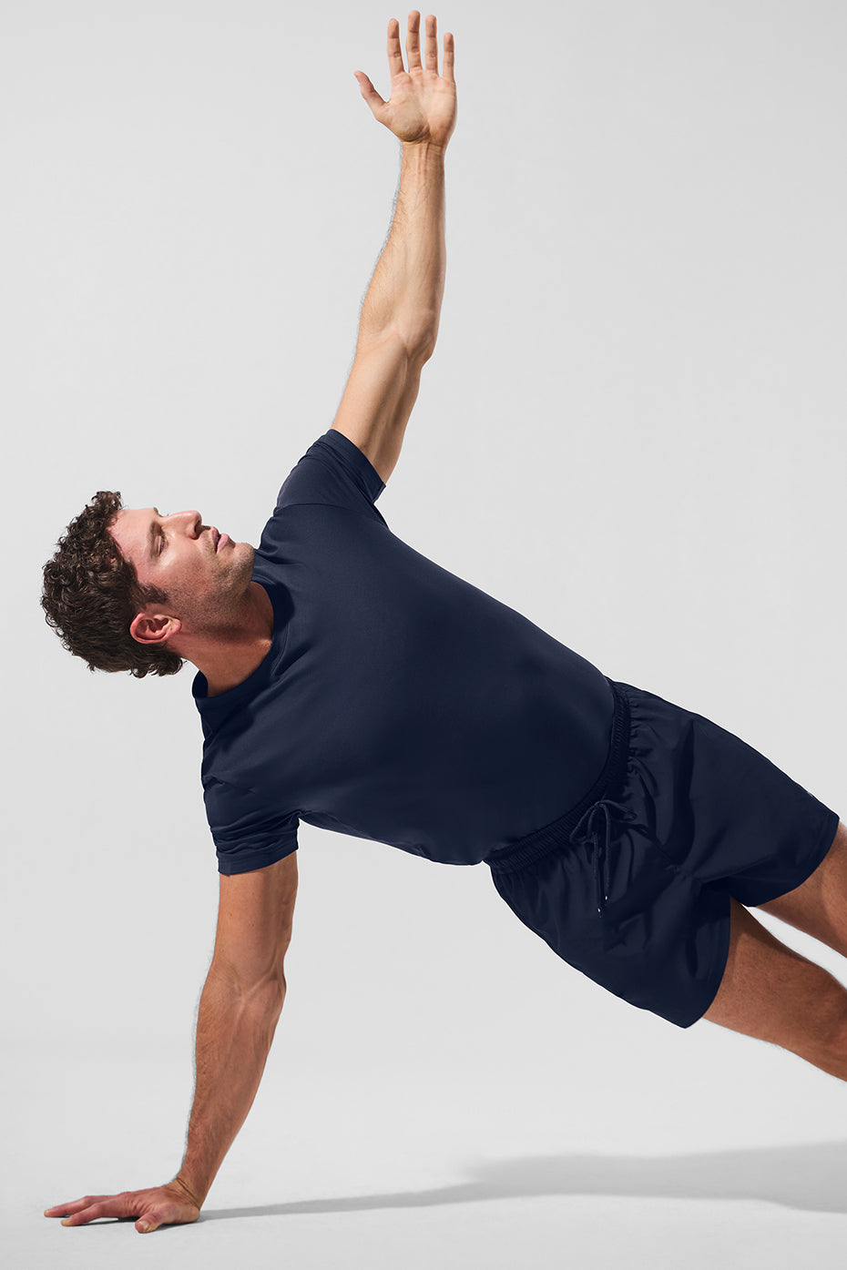 Alo Yoga 5" Circuit Short - Navy