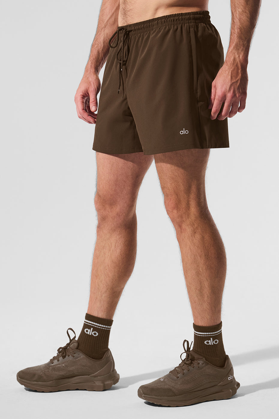 Alo Yoga 5" Circuit Short - Espresso