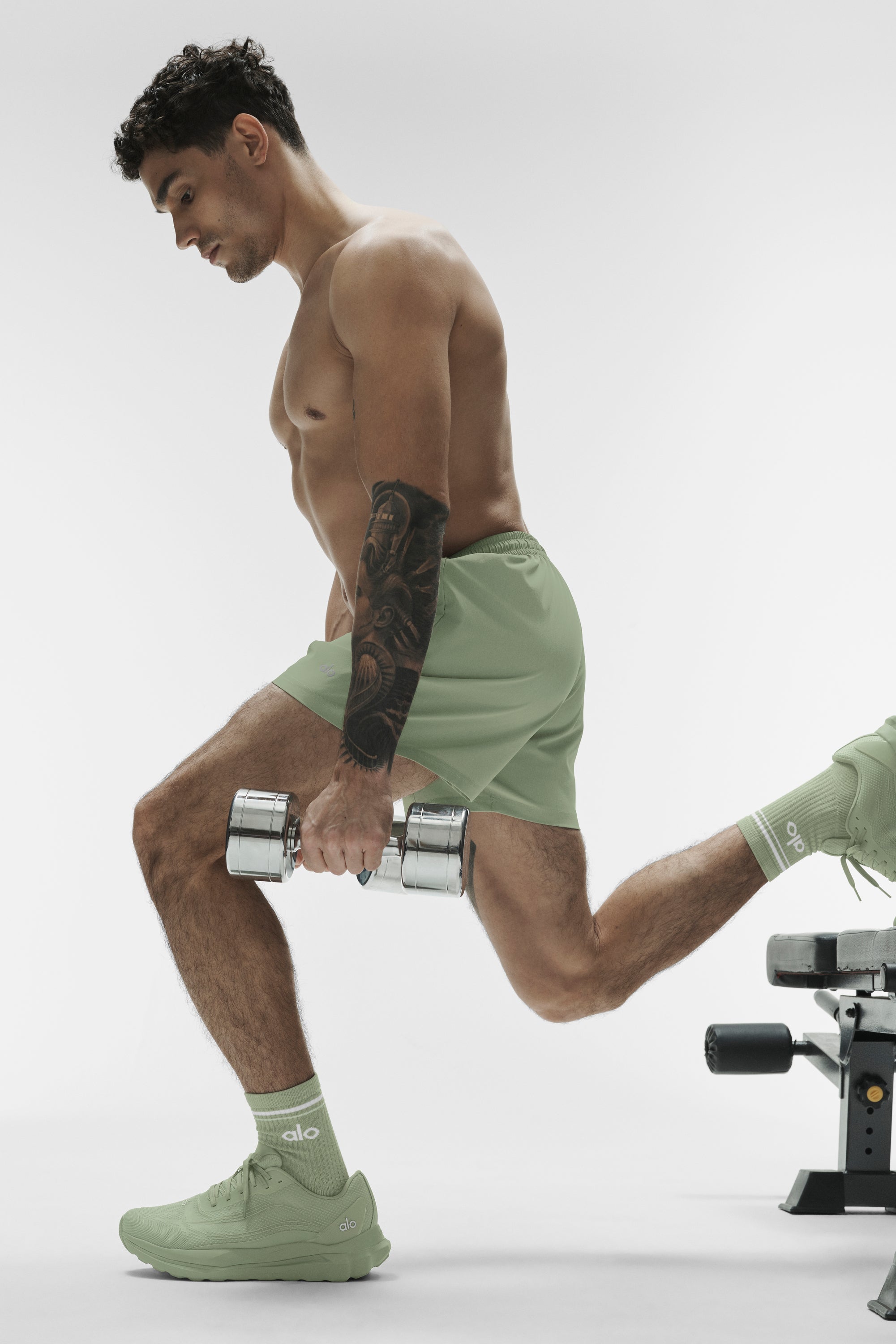 Alo Yoga 5" Circuit Short - Dune Grass