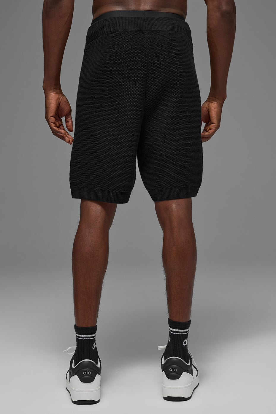 Alo Yoga 7" Sports Club Sweater Knit Short - Black
