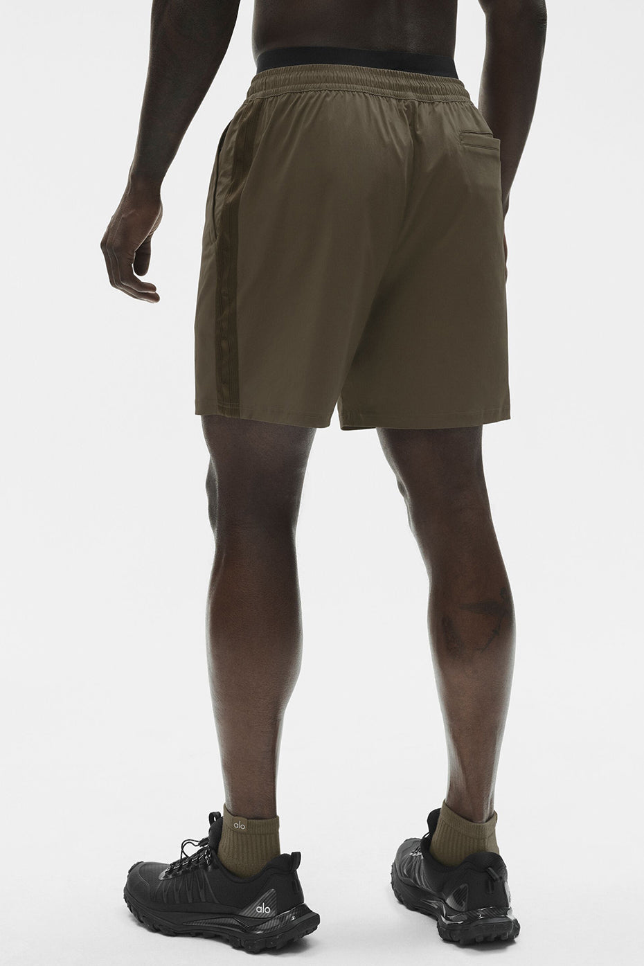 Alo Yoga 7" High Tide Board Short - Olive Tree