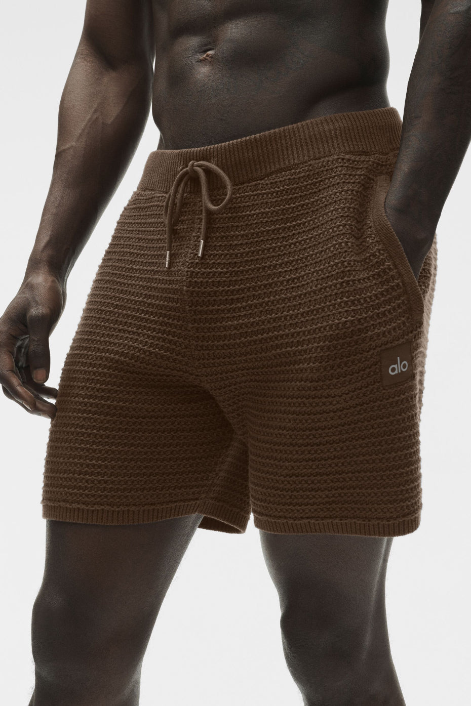 Alo Yoga 5" Shift Knit Short - Espresso
