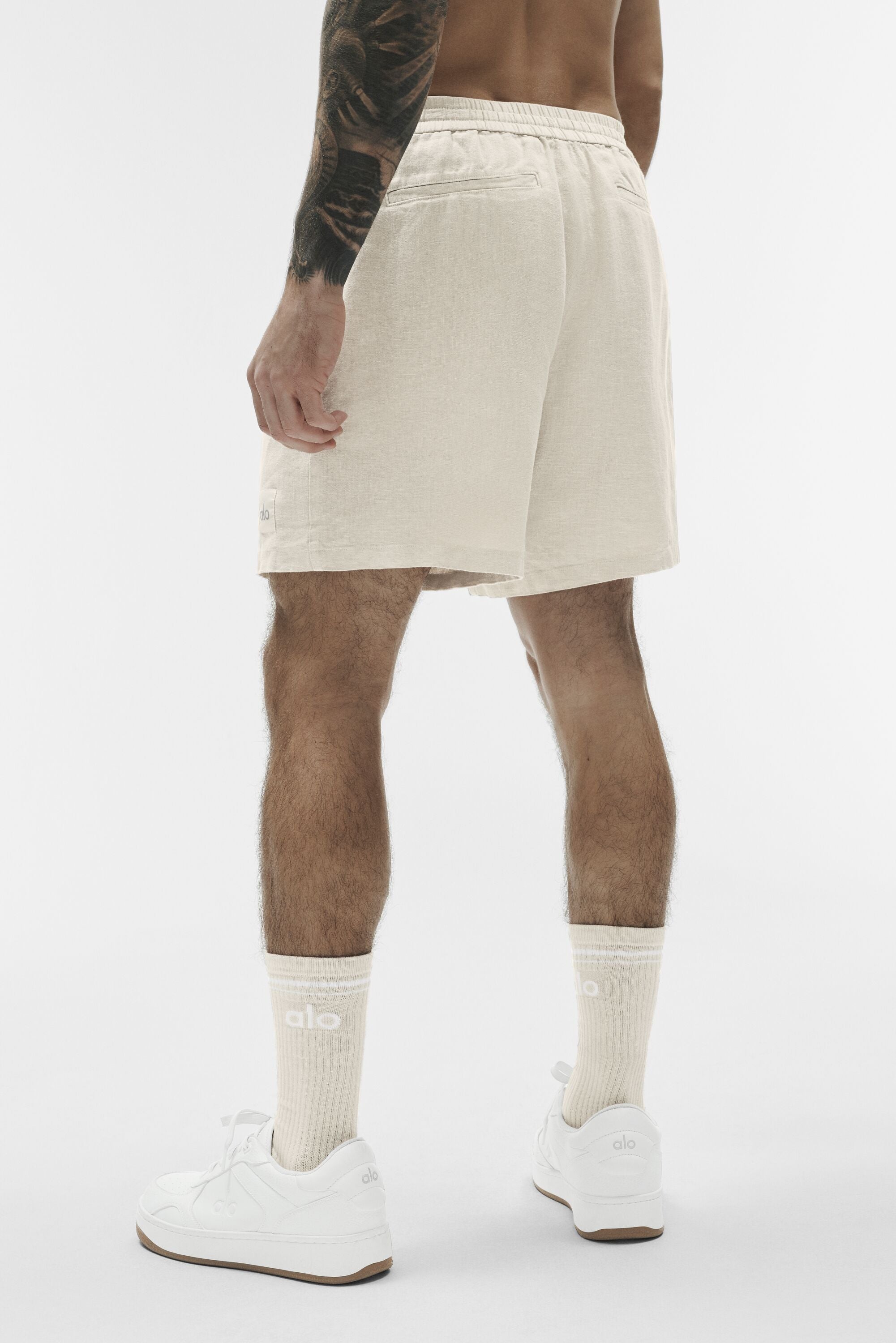 Alo Yoga 7" Linen Days Short - Bone