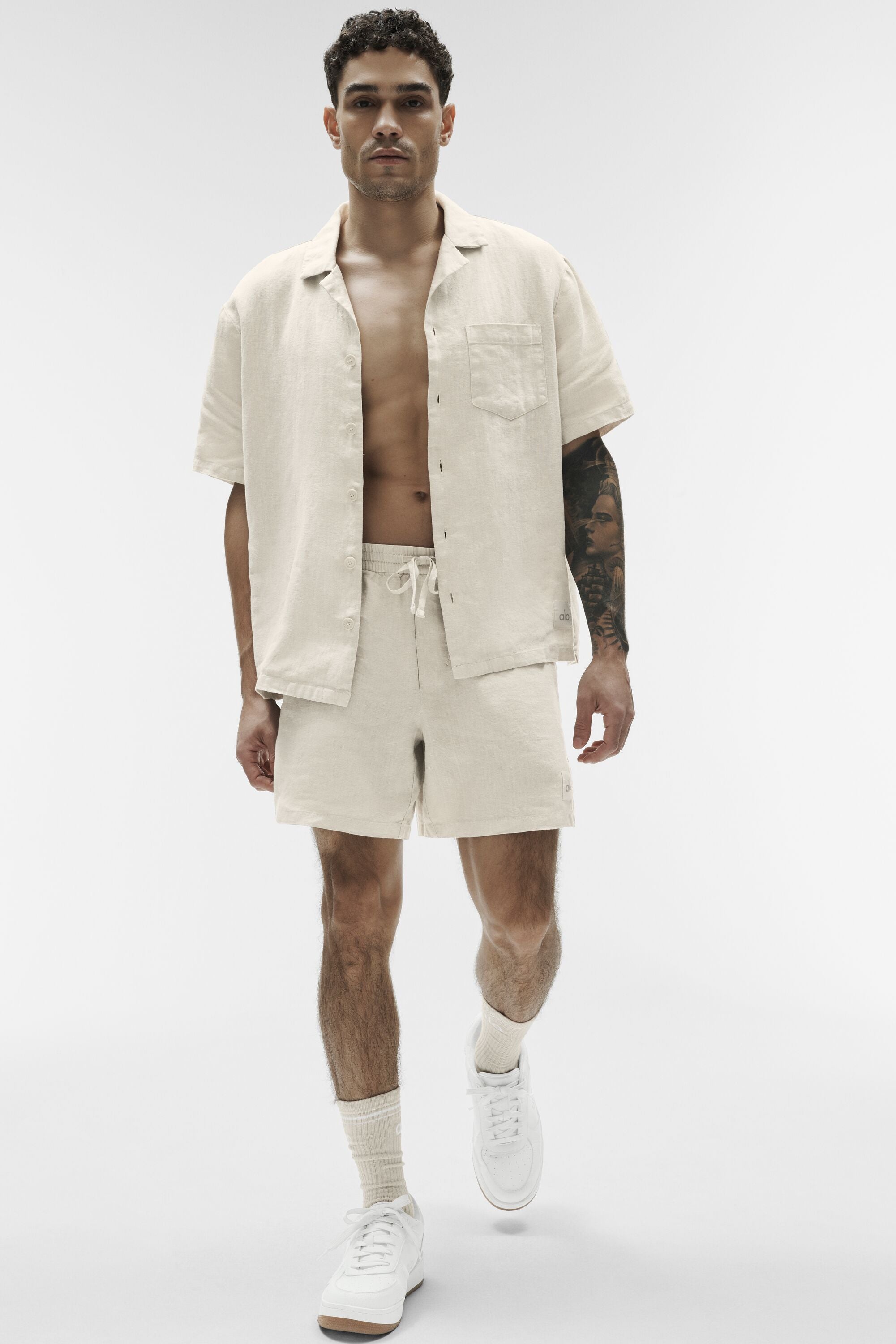 Alo Yoga 7" Linen Days Short - Bone