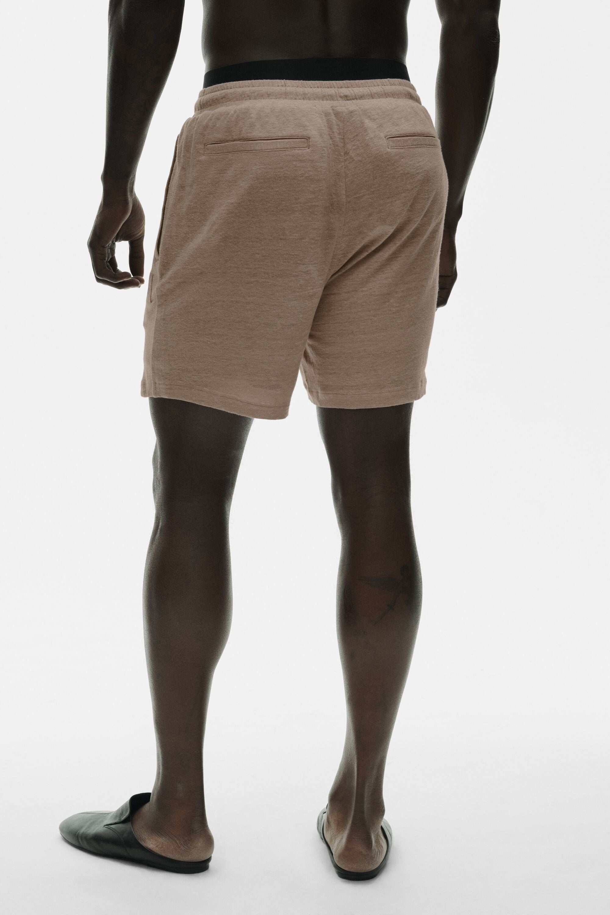 Alo Yoga 7" Linen Jersey Coastal Short - Gravel